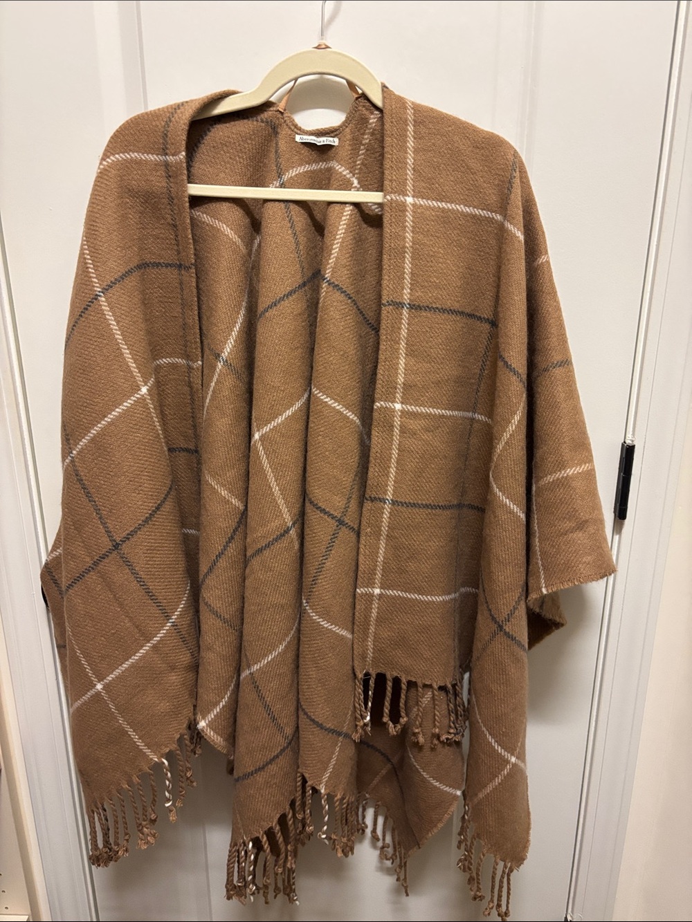 Abercrombie & Fitch Camel Plaid Fringe Wrap